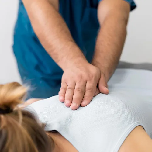 Quiropraxia para nervo ciático